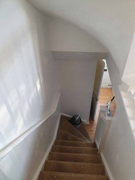 Painter and Decorator: Image 2